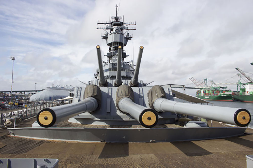 chiến hạm uss iowa